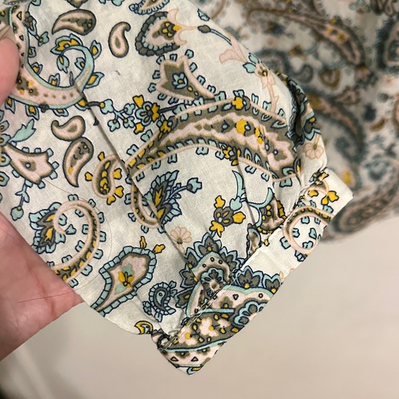 Talbots Paisley Blouse in Cream and Blue women’s size small - Picture 2 of 7